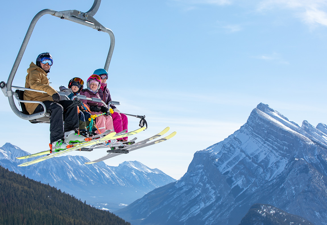 skiing skiing