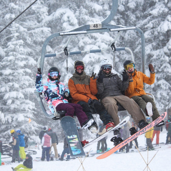 18-norquay-opened-on-november-3-2017-with-72cm-of-fresh-snow-1